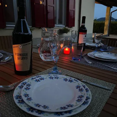 Casa Modero Oda ve Kahvaltı Malvicino