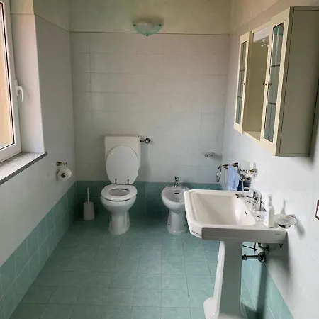 Casa Modero 3* Malvicino