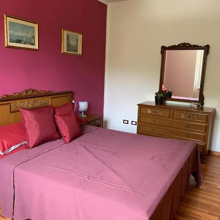 Oda ve Kahvaltı Casa Modero Malvicino